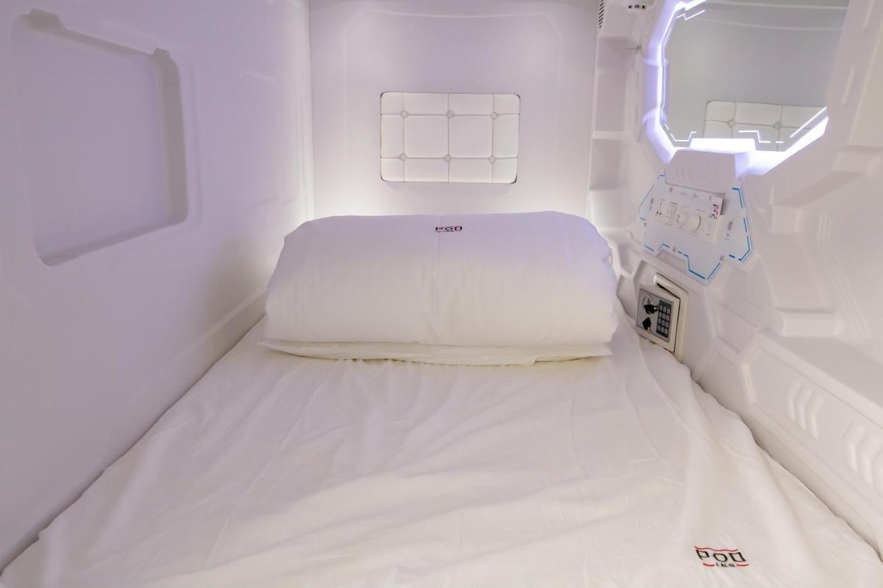 Capsule hotel Pod Launceston